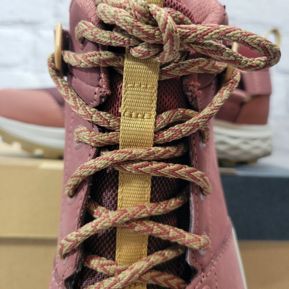 Teva Women's Grandview GORE-TEX Hiking Boot - Picture 6 of 8